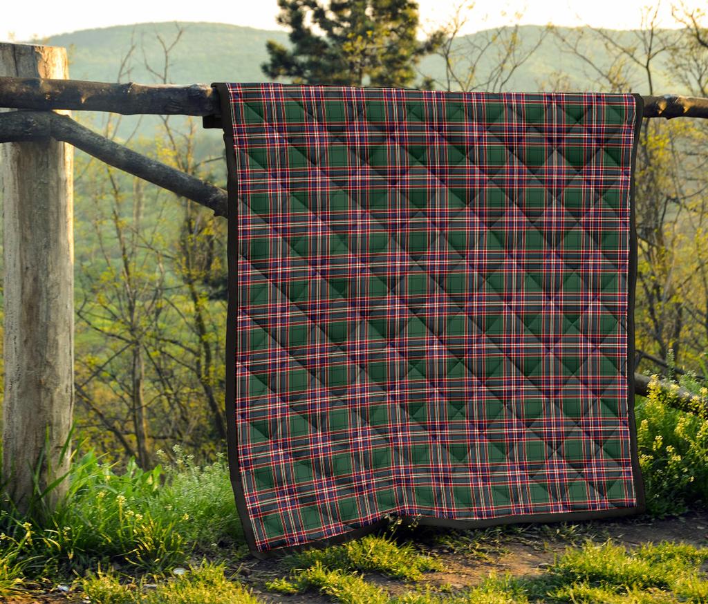 MacFarlane Hunting Modern Tartan Crest Quilt